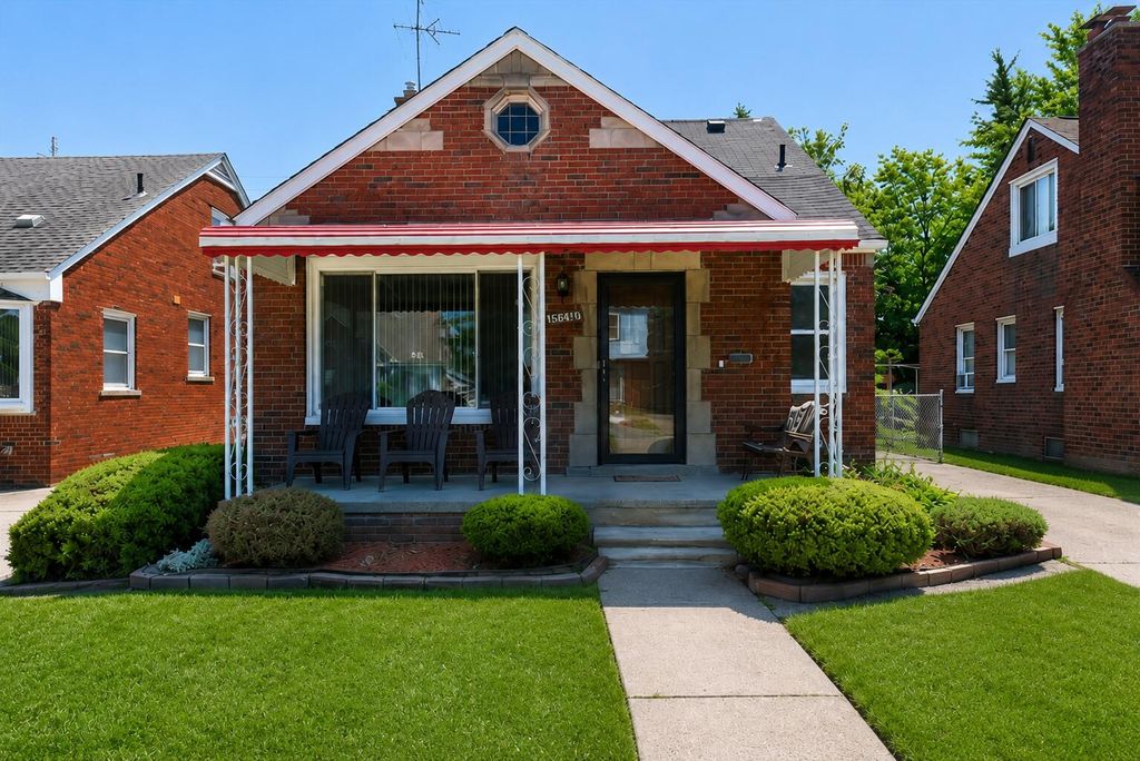 15640 Stricker Avenue, Eastpointe City, MI 48021