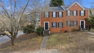 1500 Shiloh NW Place, Kennesaw, GA 30144