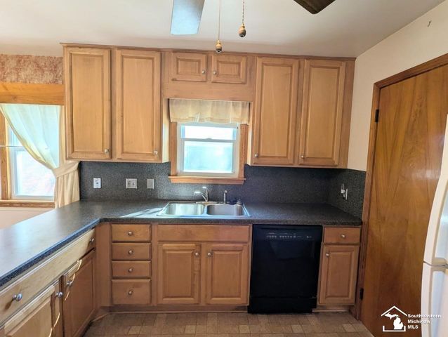 775 Stewart Road, Monroe, MI 48162