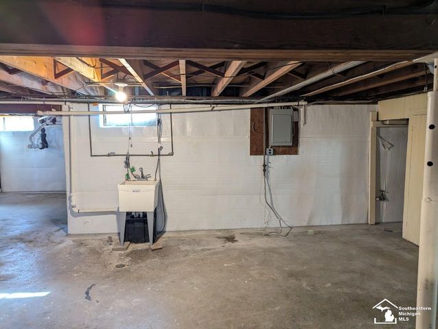 775 Stewart Road, Monroe, MI 48162