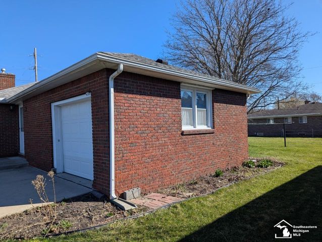 775 Stewart Road, Monroe, MI 48162