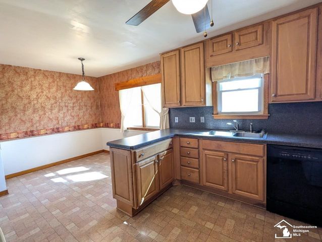 775 Stewart Road, Monroe, MI 48162