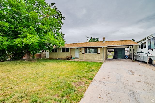 1618 W CAMELOT DR, Layton, UT 84041