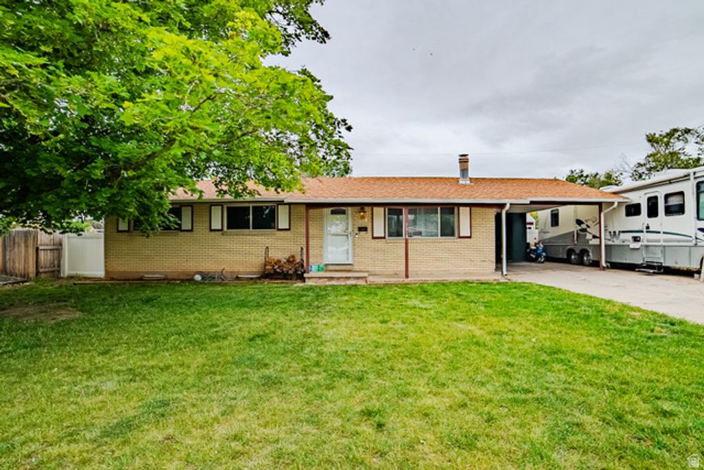 1618 W CAMELOT DR, Layton, UT 84041