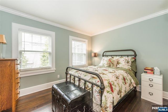 34 Oakwood Avenue, Montclair, NJ 07043