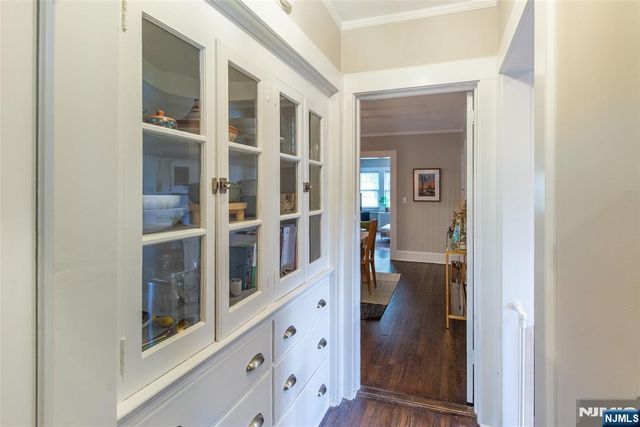 34 Oakwood Avenue, Montclair, NJ 07043