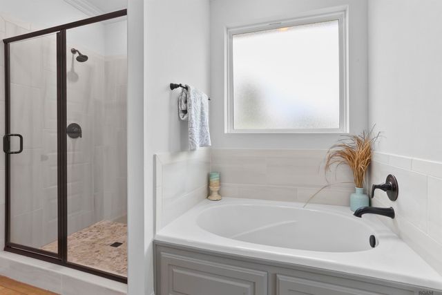 39561 Hernando De Soto Dr, Darrow, LA 70725