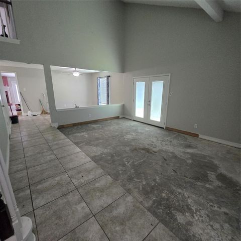 12410 Seaswept Drive, Houston, TX 77071