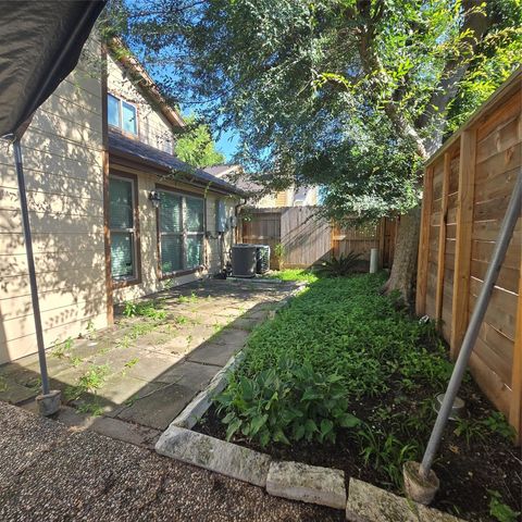12410 Seaswept Drive, Houston, TX 77071