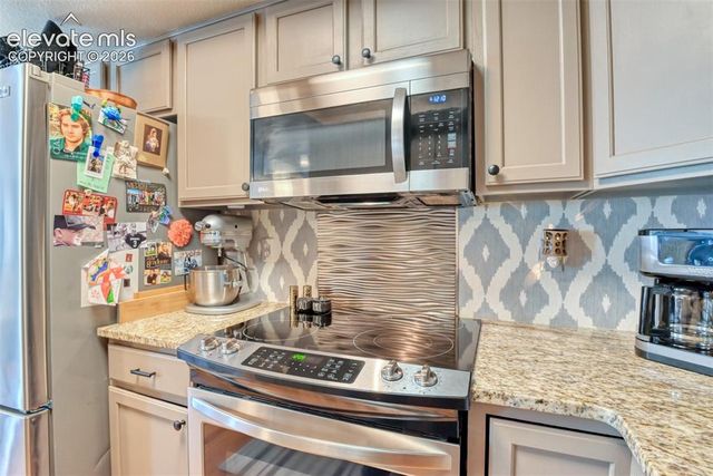 2540 Hamlet Lane A, Colorado Springs, CO 80918