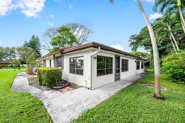 301 NW 42nd Street, Boca Raton, FL 33431