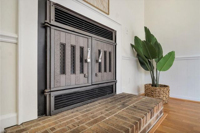 14214 Penrith LN, Newport News, VA 23602