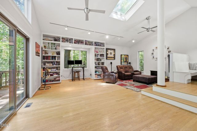 3513 Travis Court, Chapel Hill, NC 27516