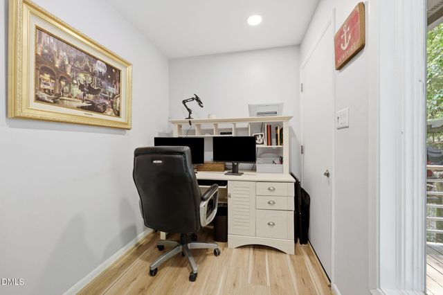 3513 Travis Court, Chapel Hill, NC 27516