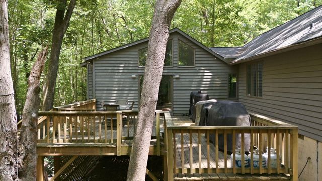 3513 Travis Court, Chapel Hill, NC 27516