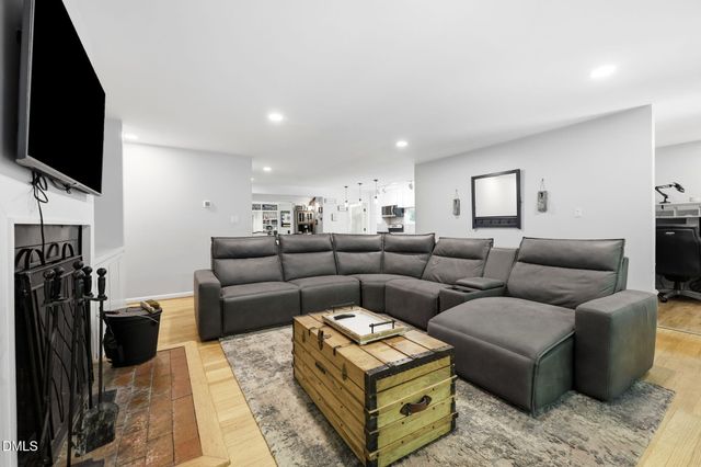 3513 Travis Court, Chapel Hill, NC 27516