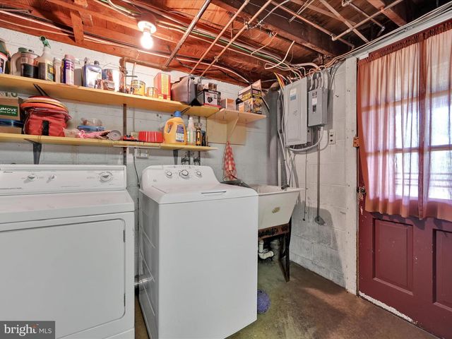 85 HERSHEY AVE, Lancaster, PA 17603