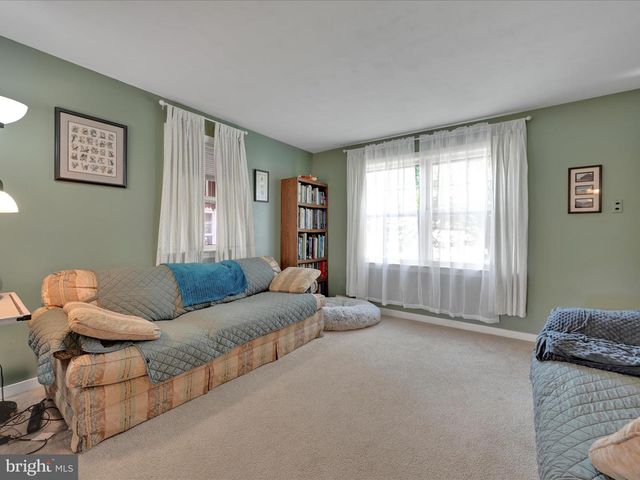 85 HERSHEY AVE, Lancaster, PA 17603