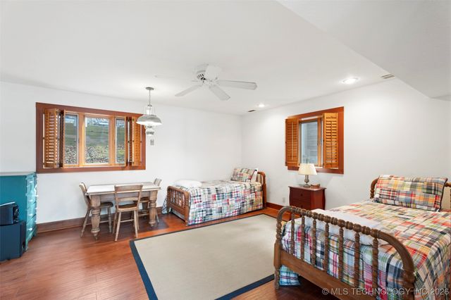 25541 S 676 Road, Grove, OK 74344