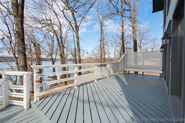 25541 S 676 Road, Grove, OK 74344