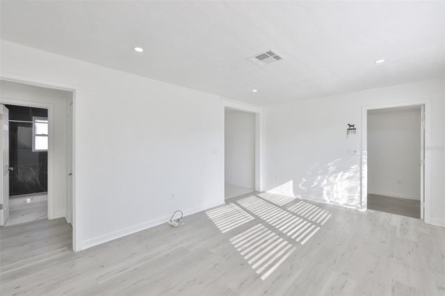 700 GLENWOOD AVENUE S, Clearwater, FL 33756