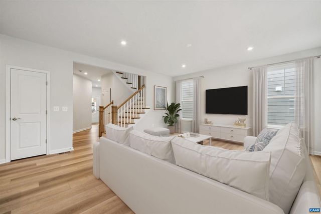 2969 RAMBLING BROOK LN, Crozet, VA 22932