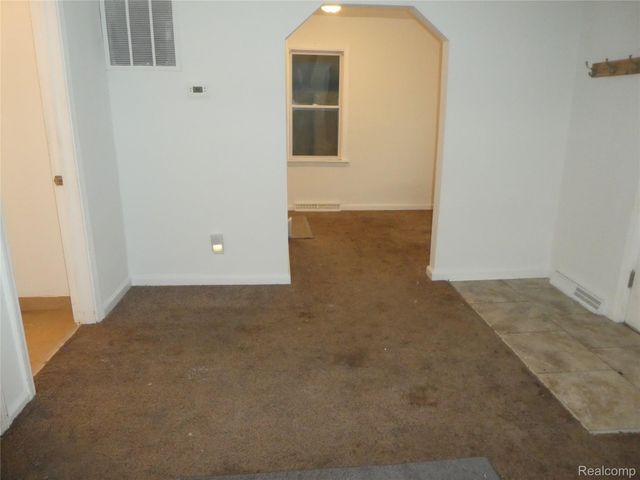 35209 Sheridan Street, Westland, MI 48185