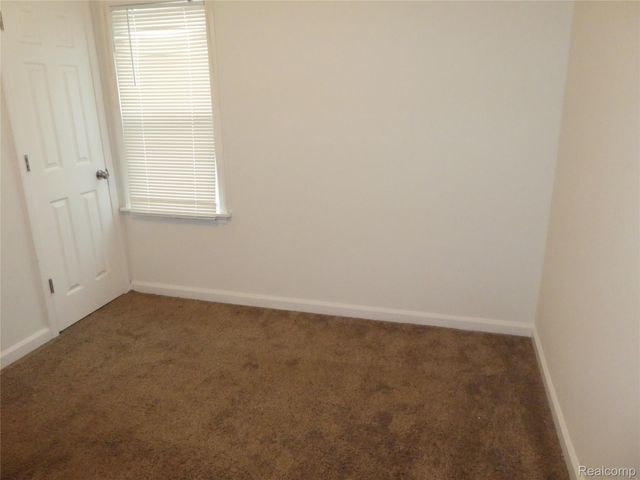 35209 Sheridan Street, Westland, MI 48185