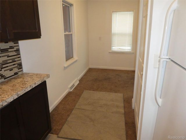 35209 Sheridan Street, Westland, MI 48185