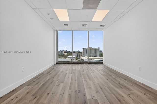 2820 NE 214th Street 1006, Aventura, FL 33180