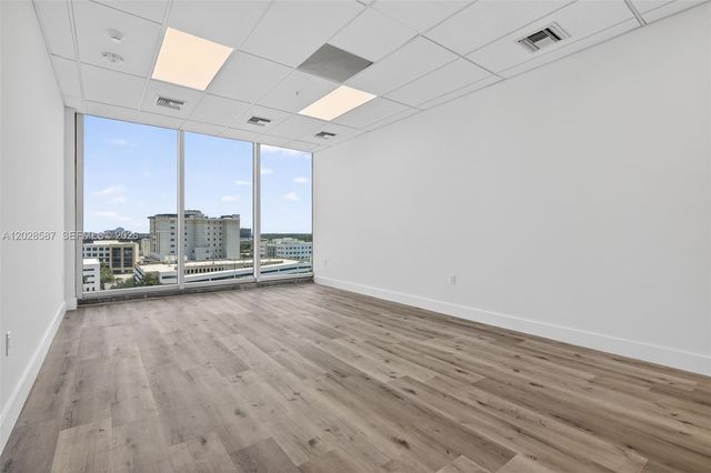 2820 NE 214th Street 1006, Aventura, FL 33180
