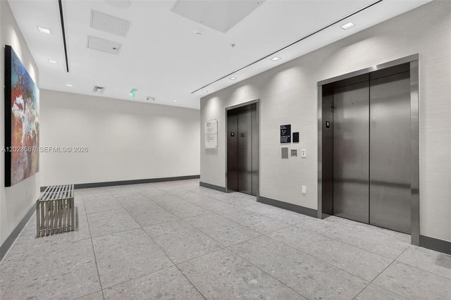 2820 NE 214th Street 1006, Aventura, FL 33180