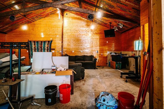 433 Foster Lake Road, Blacksburg, SC 29702