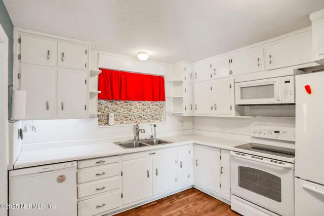 45097 PETREE Road, Callahan, FL 32011
