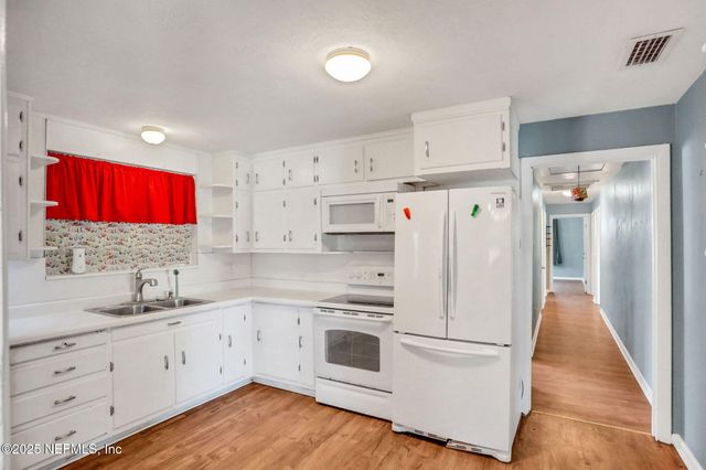 45097 PETREE Road, Callahan, FL 32011