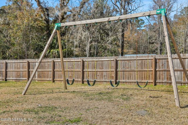 45097 PETREE Road, Callahan, FL 32011
