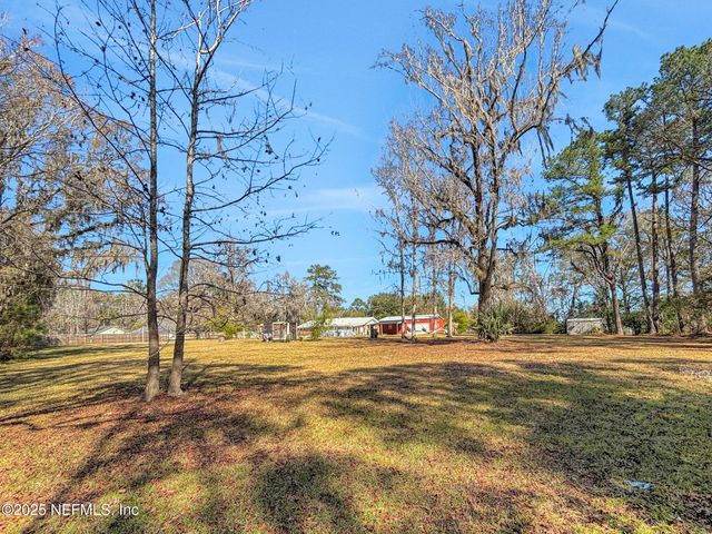 45097 PETREE Road, Callahan, FL 32011