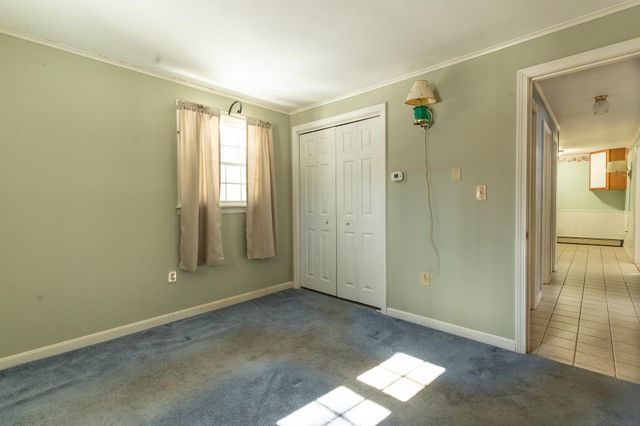 54 Woodland Grove Road, Conway, NH 03818