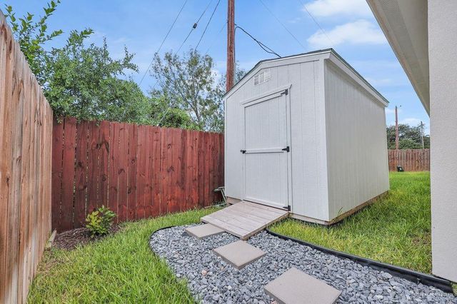 2821 Kilgore Avenue, Mcallen, TX 78504