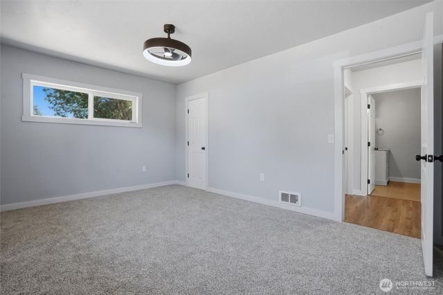 1041 Mitchell Avenue, Port Orchard, WA 98366