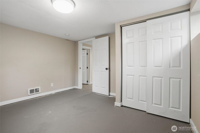 1041 Mitchell Avenue, Port Orchard, WA 98366