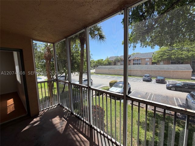4015 W Mcnab Rd D209, Pompano Beach, FL 33069
