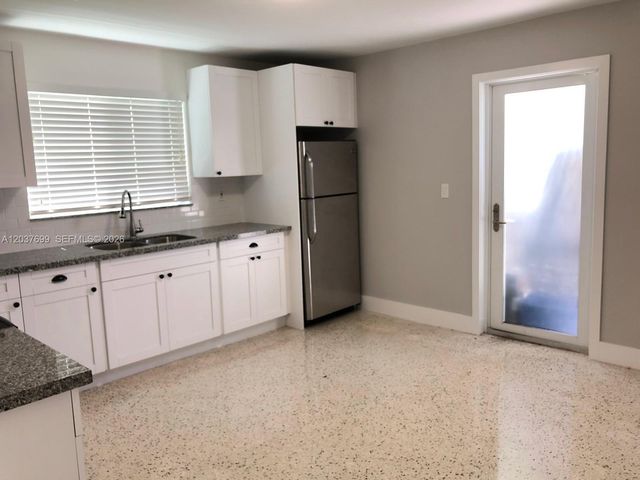 12020 NE 12th Ct 12020, Biscayne Park, FL 33161