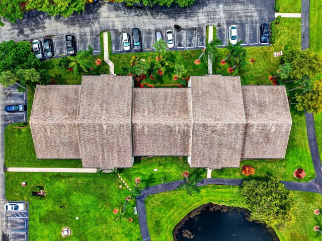 1114 Green Pine Boulevard A1, West Palm Beach, FL 33409