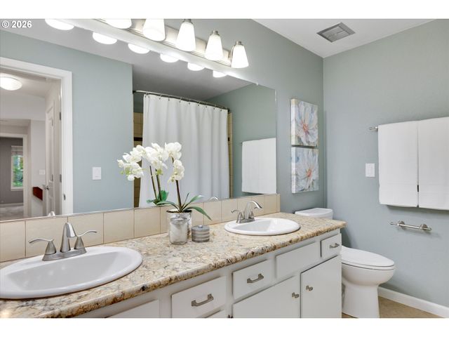 18679 INDIAN CREEK Dr, Lake Oswego, OR 97035