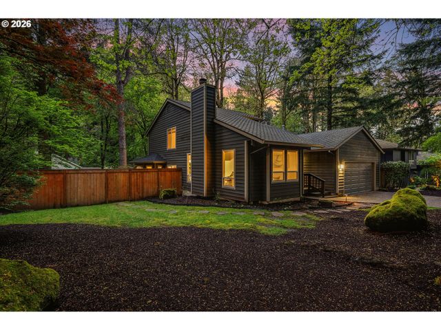 18679 INDIAN CREEK Dr, Lake Oswego, OR 97035