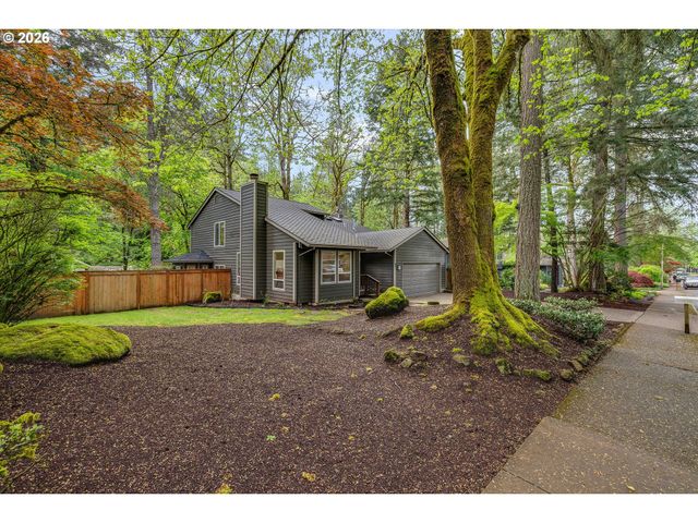 18679 INDIAN CREEK Dr, Lake Oswego, OR 97035