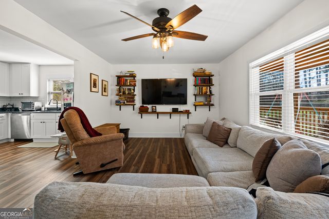 329 Camp Road, Milner, GA 30257