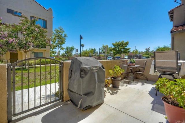 1576 CASTILLO Way 45, Vista, CA 92081