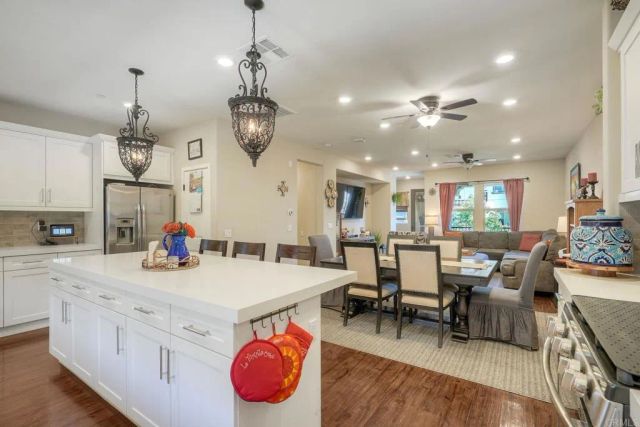 1576 CASTILLO Way 45, Vista, CA 92081